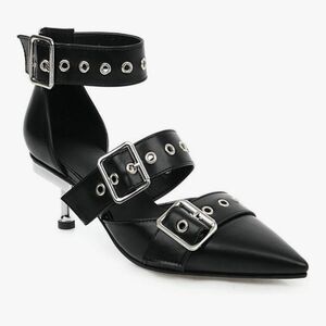 Xieda Studded Buckled Faux Leather Heels Size 8.5 NWT